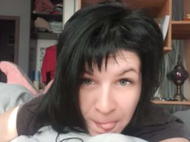 TATTOOED-GIRL amateur webcam photo