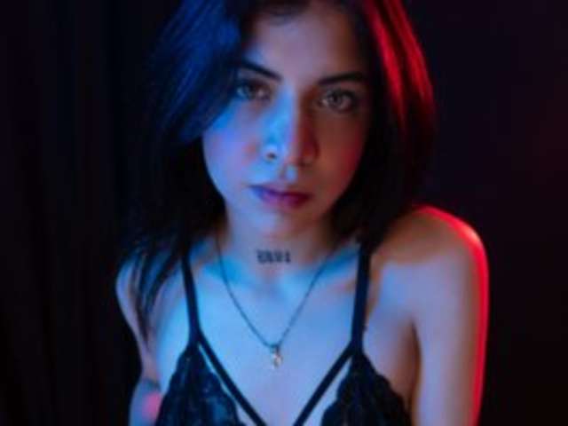 VIOLETSMITH amateur webcam photo
